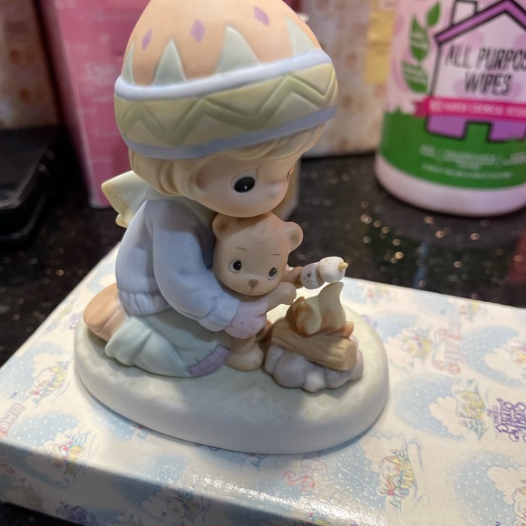 Precious moments - Picture 2 of 6